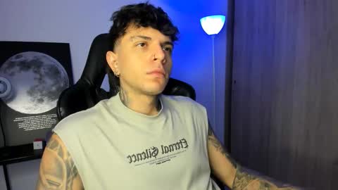 jacobb116 online show from 02-02-26, 01:04