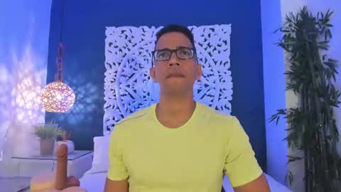 Snapshot of jacobdraven chatting on 06-20-26, 02:36 jacobdraven online show from 06-20-26, 02:36
