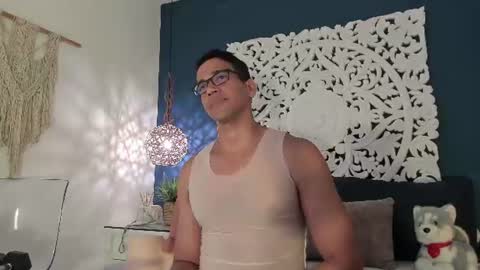 Snapshot of jacobdraven chatting on 07-14-26, 02:05 jacobdraven online show from 07-14-26, 02:05