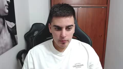 Snapshot of jacobjobs1 chatting on 06-19-26, 07:50 jacobjobs1 online show from 06-19-26, 07:50