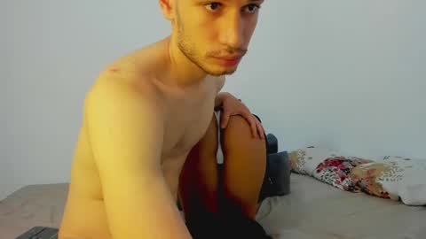 Snapshot of jacobmurphy2103 chatting on 05-17-26, 06:15 JACOB ROBIN online show from 05-17-26, 06:15