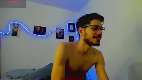 JACOB  ROBIN online show from 06-25-26, 02:54