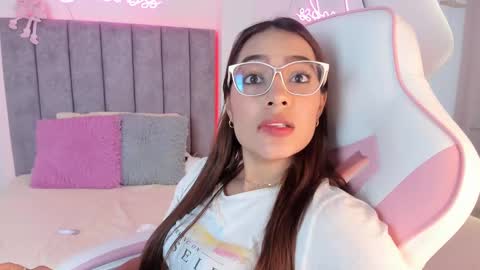 Snapshot of jacobss_gh chatting on 03-11-25, 12:22 JACOBSS online show from 03-11-25, 12:22