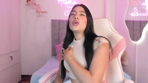 Snapshot of jacobss_gh chatting on 10-30-25, 09:26 JACOBSS online show from 10-30-25, 09:26