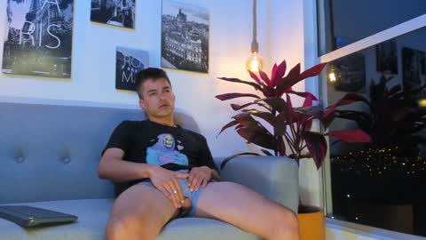 Snapshot of jacobstones_ chatting on 01-26-25, 07:42 JACOB STONES online show from 01-26-25, 07:42