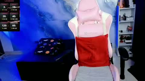 Snapshot of jacoob_woods chatting on 06-13-26, 12:14 daddy sir master bear online show from 06-13-26, 12:14