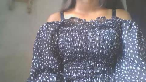 jacqueline_fernandez online show from 09-10-25, 06:13