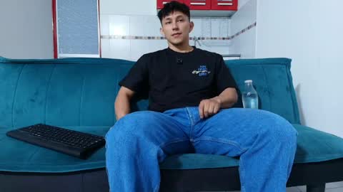Snapshot of jacques_cardiet chatting on 07-11-26, 02:31 jacobo online show from 07-11-26, 02:31