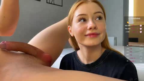 Jacques  Emily  online show from 09-21-25, 03:02