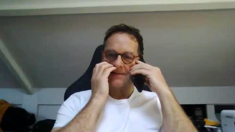 FineAndSimple online show from 12-18-25, 01:06