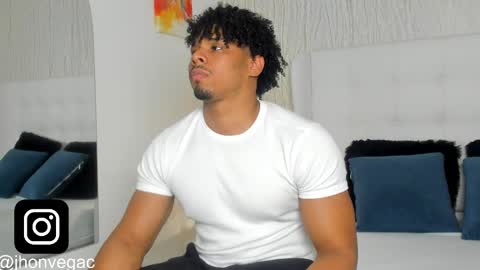 Snapshot of jacub_micke chatting on 09-20-25, 02:01 Jacub online show from 09-20-25, 02:01