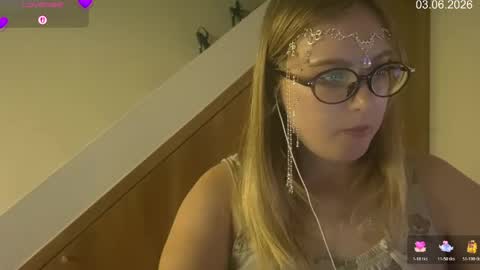Snapshot of jacywinslat chatting on 06-03-26, 02:33 jacywinslat online show from 06-03-26, 02:33