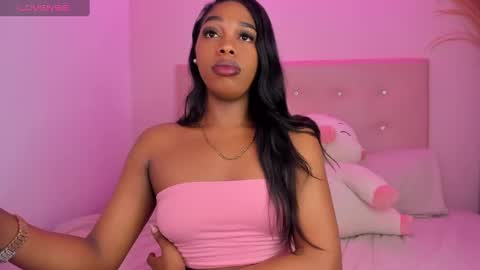 Vanniall online show from 02-15-25, 03:39