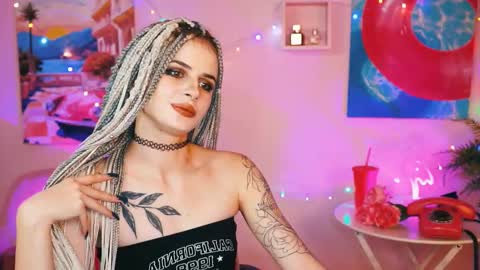 Snapshot of jade_castle chatting on 12-16-24, 07:32 jade_castle online show from 12-16-24, 07:32