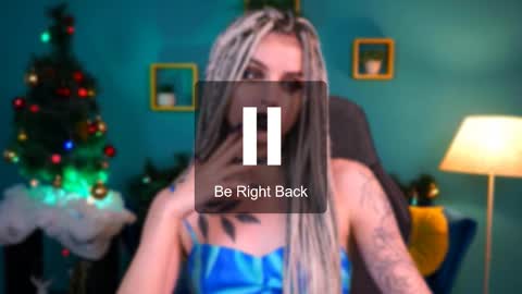 Snapshot of jade_castle chatting on 12-18-24, 08:20 jade_castle online show from 12-18-24, 08:20