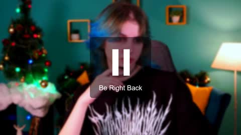 Snapshot of jade_castle chatting on 12-31-24, 04:49 jade_castle online show from 12-31-24, 04:49