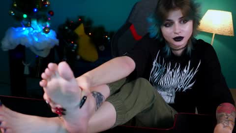 Snapshot of jade_castle chatting on 01-11-25, 07:49 jade_castle online show from 01-11-25, 07:49