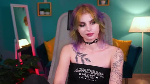 Snapshot of jade_castle chatting on 01-31-25, 07:29 jade_castle online show from 01-31-25, 07:29