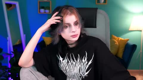 Snapshot of jade_castle chatting on 02-14-25, 02:18 jade_castle online show from 02-14-25, 02:18