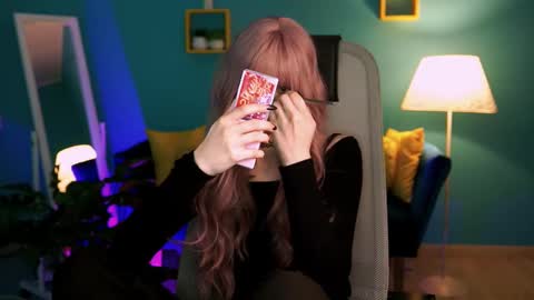 Snapshot of jade_castle chatting on 03-09-25, 02:07 jade_castle online show from 03-09-25, 02:07