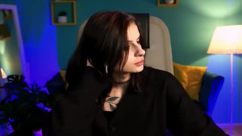 Snapshot of jade_castle chatting on 02-06-26, 04:43 jade_castle online show from 02-06-26, 04:43