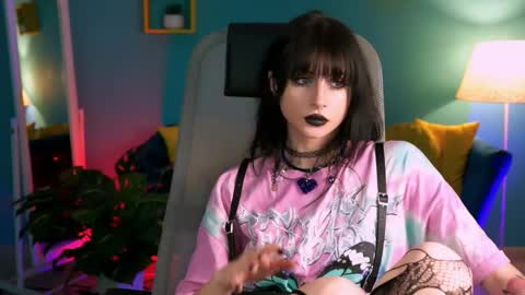 Snapshot of jade_castle chatting on 03-27-26, 07:02 jade_castle online show from 03-27-26, 07:02