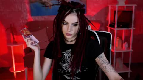 Snapshot of jade_castle chatting on 05-11-26, 04:48 jade_castle online show from 05-11-26, 04:48