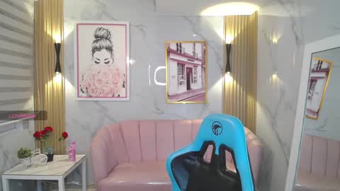 Snapshot of jade_jones_a chatting on 09-09-25, 03:28 Jade online show from 09-09-25, 03:28