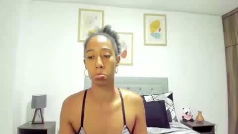 Jade smile online show from 09-12-25, 02:28