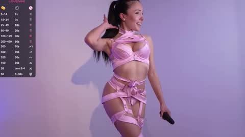 Jade Paris online show from 02-06-26, 07:39