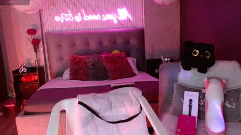 JADE online show from 02-24-26, 09:02