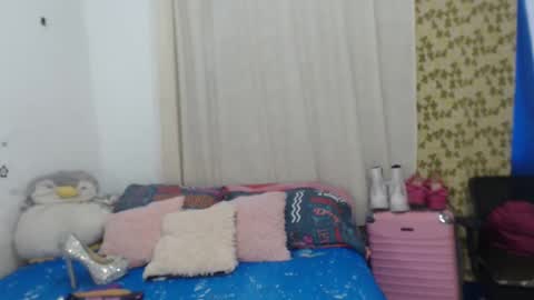 Snapshot of jade_watson19 chatting on 02-27-25, 03:59 Jade Watson online show from 02-27-25, 03:59