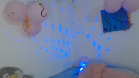 Snapshot of jade_watson19 chatting on 11-13-25, 04:33 Jade Watson online show from 11-13-25, 04:33