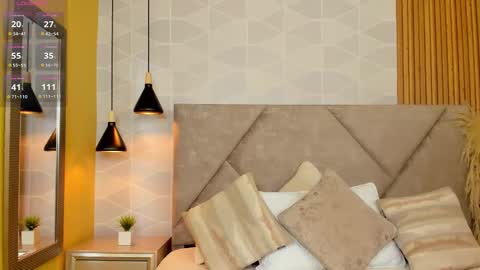 Alanis Cooper online show from 12-23-25, 01:58