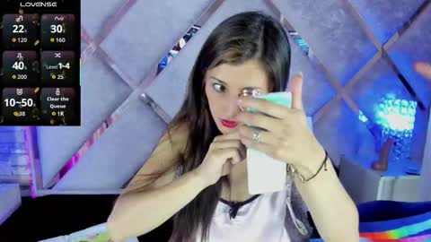 jade white  online show from 09-27-25, 01:38