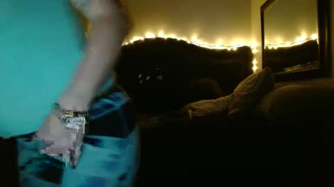 Jade1886 online show from 01-30-25, 07:39