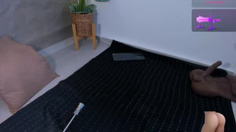 jadee__ online show from 01-20-25, 03:59