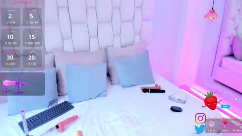 Snapshot of jadee_reed chatting on 03-01-25, 02:44 Jade Red online show from 03-01-25, 02:44