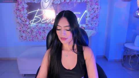 Snapshot of jadeevansx chatting on 12-30-24, 06:05 JADE EVANS online show from 12-30-24, 06:05