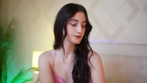  Jade  online show from 11-30-25, 08:35