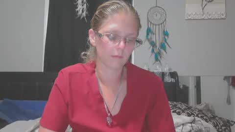 JadeLuv online show from 05-27-26, 02:30