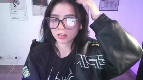 Snapshot of jademonet_ chatting on 06-09-26, 03:07 Jade 3 online show from 06-09-26, 03:07