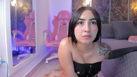 Snapshot of jademorwen chatting on 02-22-25, 12:27 JADE online show from 02-22-25, 12:27