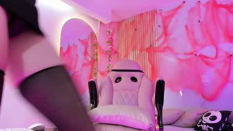 Snapshot of jaden_montgomeri chatting on 10-03-25, 01:19 ARIA online show from 10-03-25, 01:19