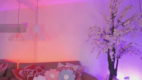 Jade Summer online show from 02-23-26, 11:40