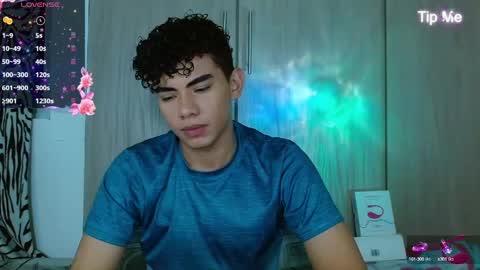 Snapshot of jaedasky_ chatting on 12-12-24, 06:47 javi15 online show from 12-12-24, 06:47