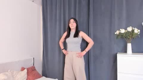 Helen online show from 02-17-26, 07:09