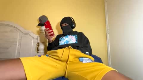 Snapshot of jahnndoeee chatting on 05-27-26, 05:10 jahnndoeee online show from 05-27-26, 05:10