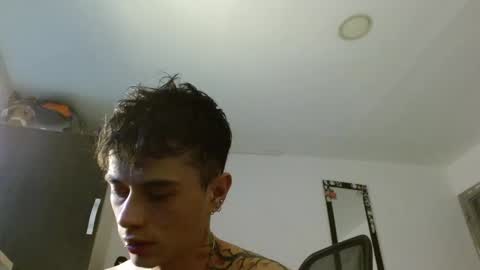 Snapshot of jaico_santos1 chatting on 02-27-26, 11:27 Jaico online show from 02-27-26, 11:27