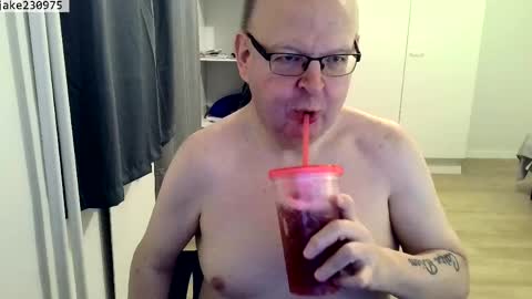 Snapshot of jake230975 chatting on 04-05-26, 07:11 Jake2309 online show from 04-05-26, 07:11